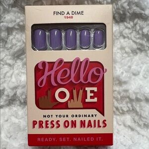 Hello Love Find A Dime short Square Press On Nails